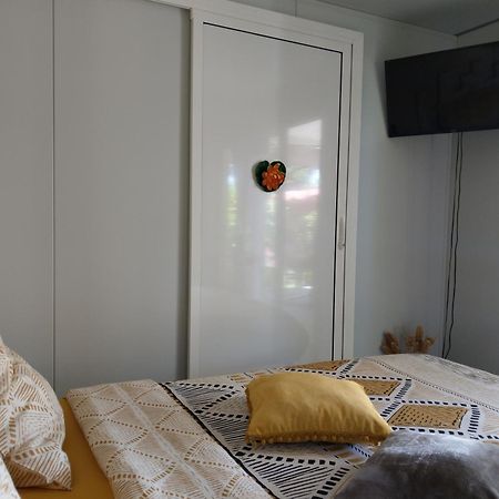 S'Cale Tropikal - Gite Cosy Avec Piscine Privee Petit-Canal Екстер'єр фото