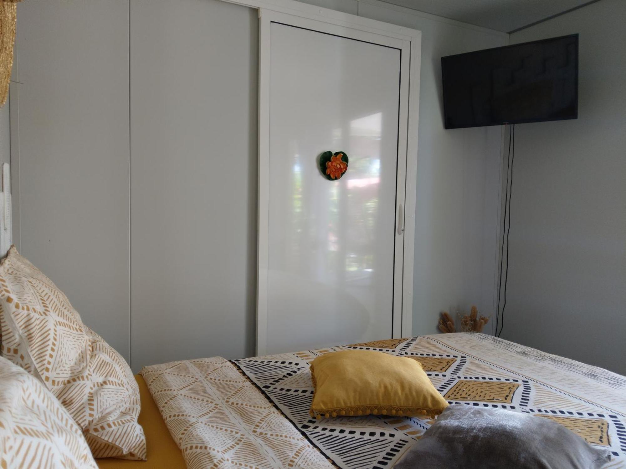S'Cale Tropikal - Gite Cosy Avec Piscine Privee Petit-Canal Екстер'єр фото