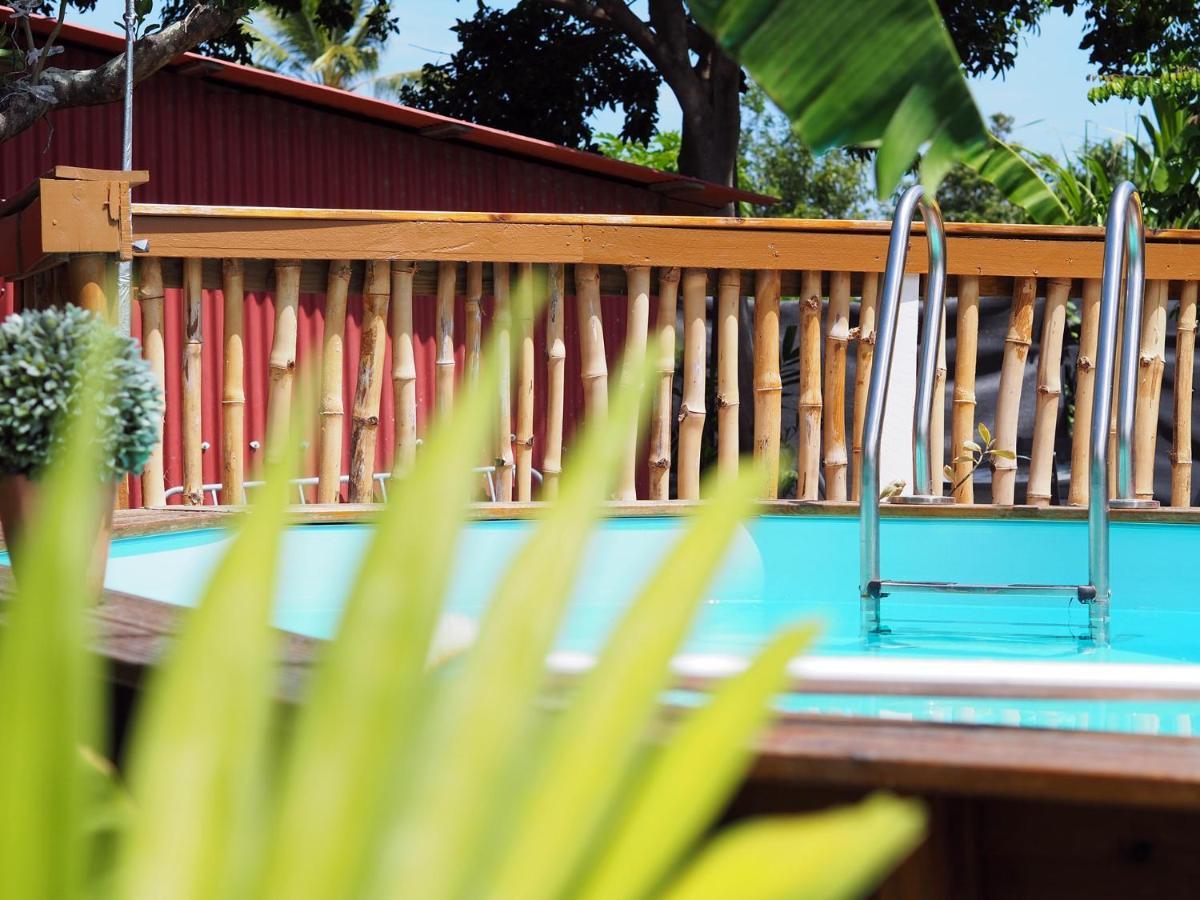 S'Cale Tropikal - Gite Cosy Avec Piscine Privee Petit-Canal Екстер'єр фото